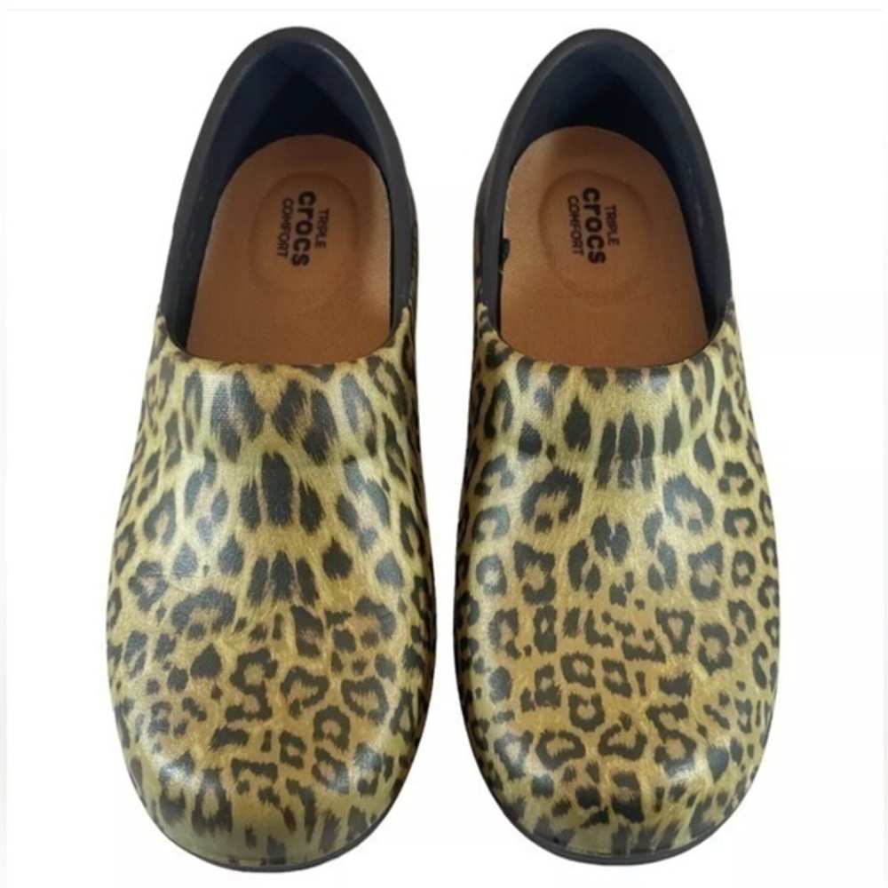 Crocs Triple Comfort Leopard Cheetah Print Clogs Slip on Green Black Size W7
